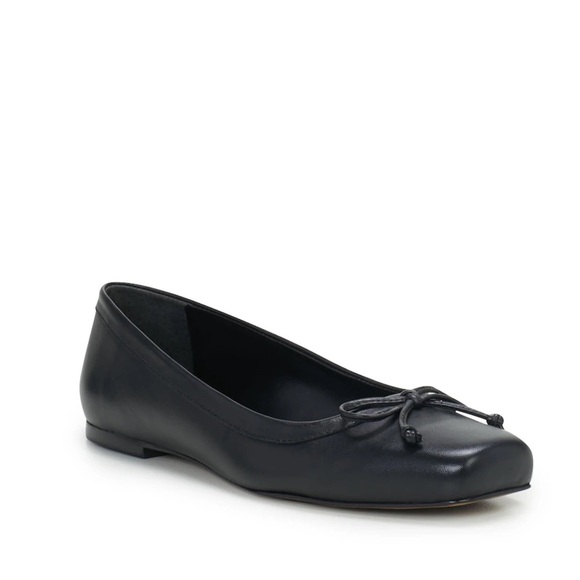 Vince Camuto Corrine Ballet Flats Size 8.5